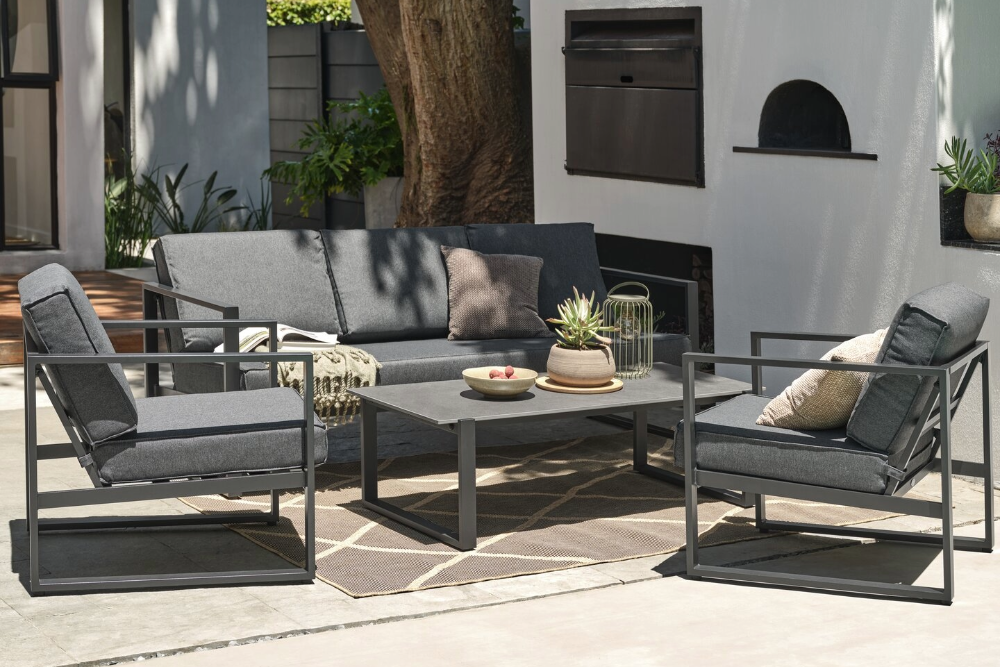 Izbrane vrtne lounge garniture