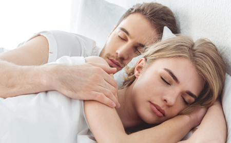8 nasvetov za deljenje postelje s partnerjem